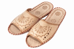 Kapcie damskie skórzane handmade FOLK